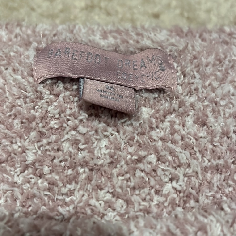 NWOT Barefoot Dreams CozyChic Pink Sweater - Picture 2 of 3